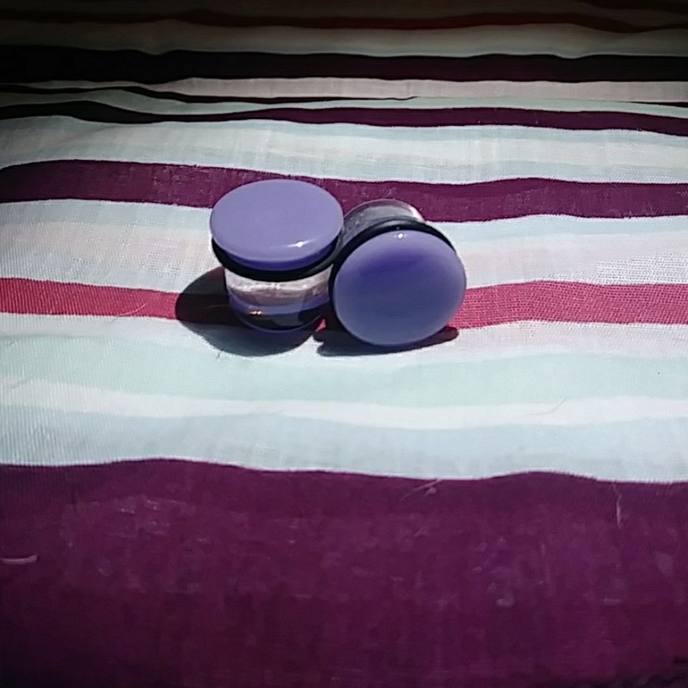 5/8 inch plugs
